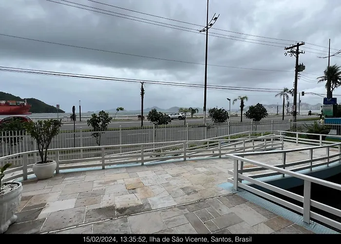 Ponta Da Praia
